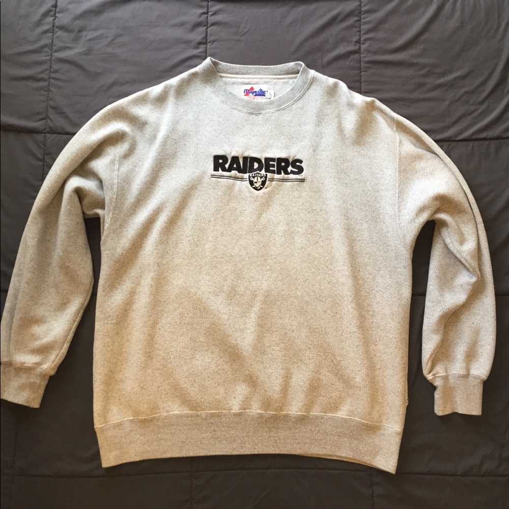 Oakland Raiders sweater